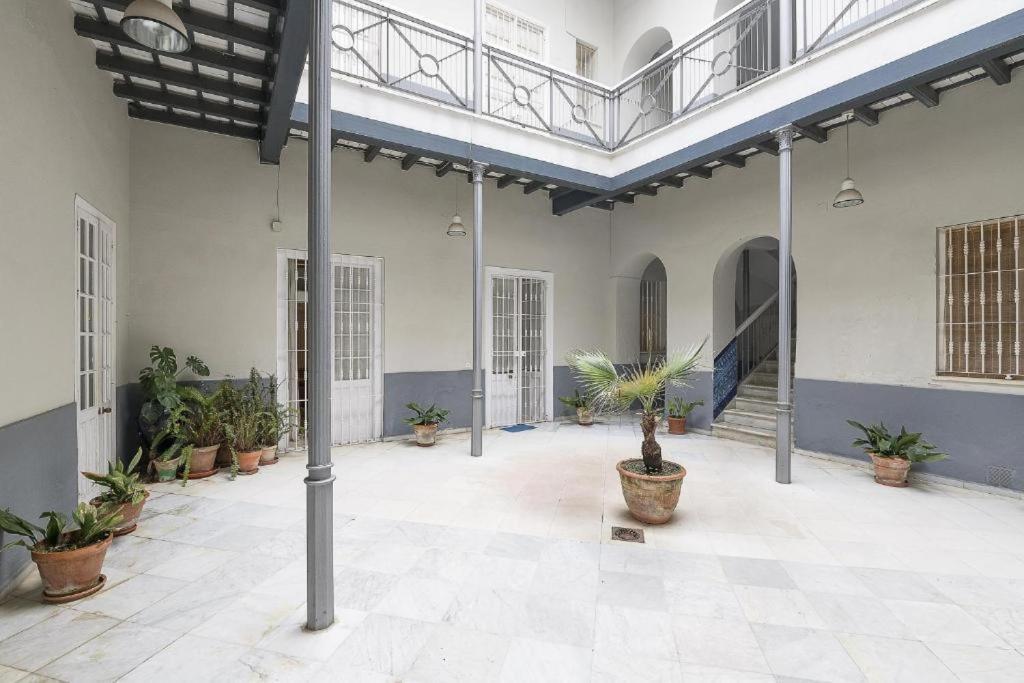 Appartamento Loft De La Reina Jerez Centro